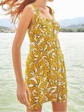 Farm Rio yellow banana print dress Size L NWT